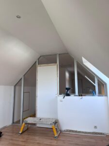 création pièce et isolation mur étage supérieur 2